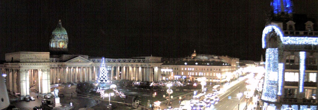 Вид на Казанский Собор ночью
